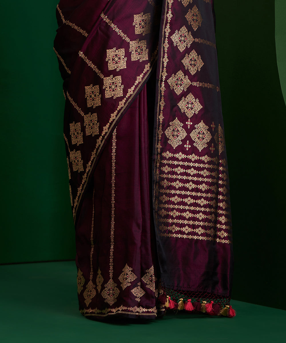 Dark_Wine_Handloom_Mashroo_Silk_Banarasi_Saree_With_Zari_Stripes_WeaverStory_04