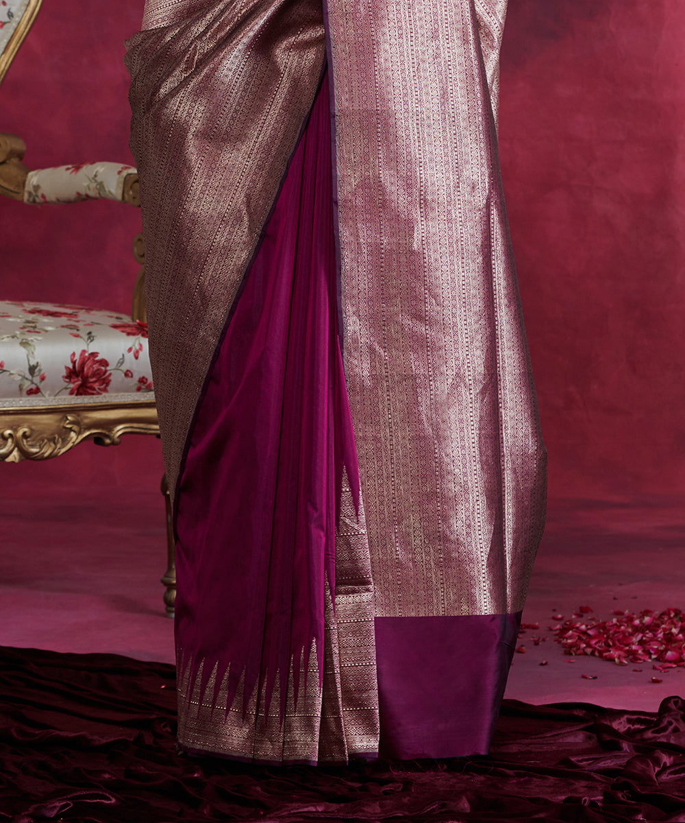 Wine_Handloom_Pure_Katan_Silk_Banarasi_Tanchoi_Saree_With_Rising_Temple_Zari_Border_WeaverStory_04