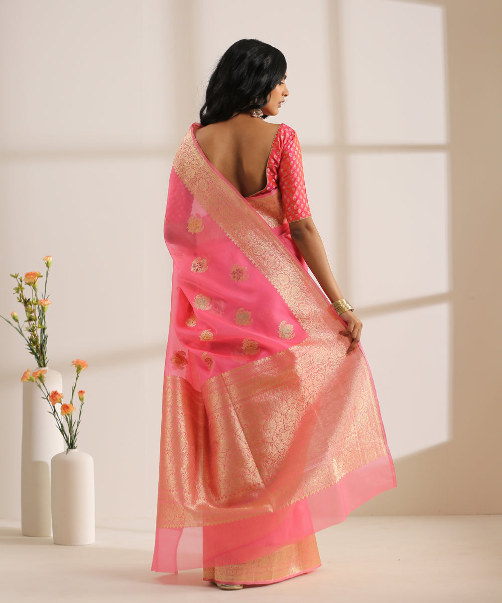 Rose_Pink_Handloom_Kora_Silk_Banarasi_Saree_With_Kadhwa_Booti_WeaverStory_03