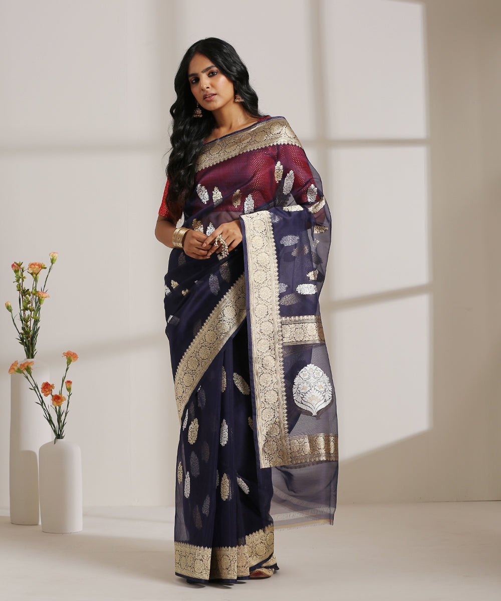 Dark_Blue_Handloom_Kora_Silk_Banarasi_Saree_With_Silver_And_Gold_Kadhwa_Booti_WeaverStory_02