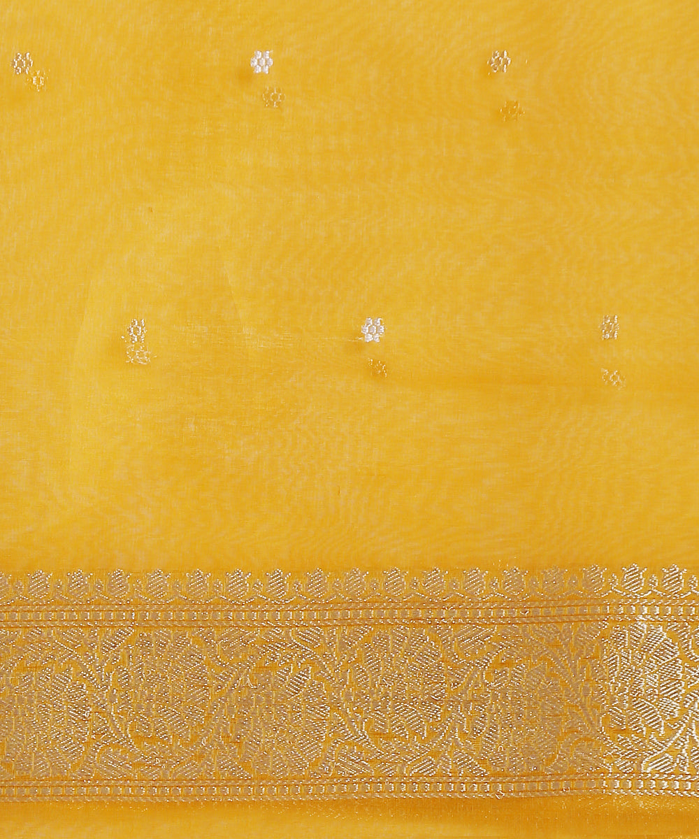 Mustard_Handloom_Kora_Silk_Banarasi_Saree_With_Kadhwa_Zari_Booti_WeaverStory_05
