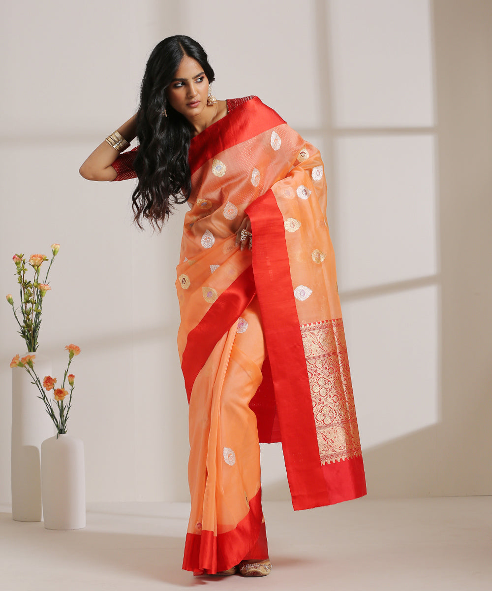 Handloom_Peach_Kora_Silk_Banarasi_Saree_With_Meenakari_Booti_And_Satin_Border_WeaverStory_02