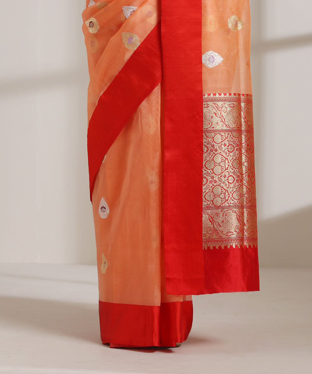 Handloom_Peach_Kora_Silk_Banarasi_Saree_With_Meenakari_Booti_And_Satin_Border_WeaverStory_04