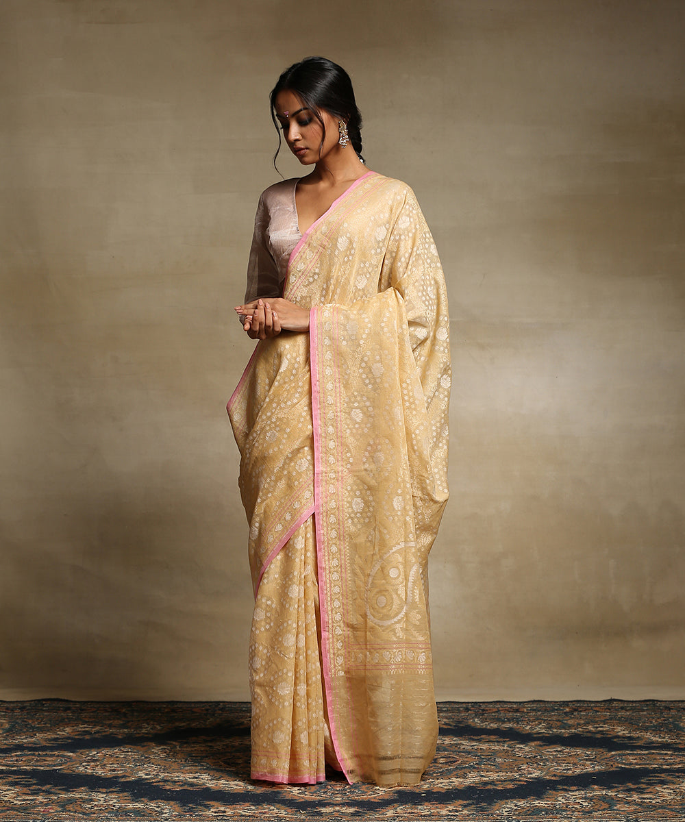 Handloom_Beige_Pure_Cotton_Banarasi_Jamdani_Saree_With_Paisley_Pallu_WeaverStory_02