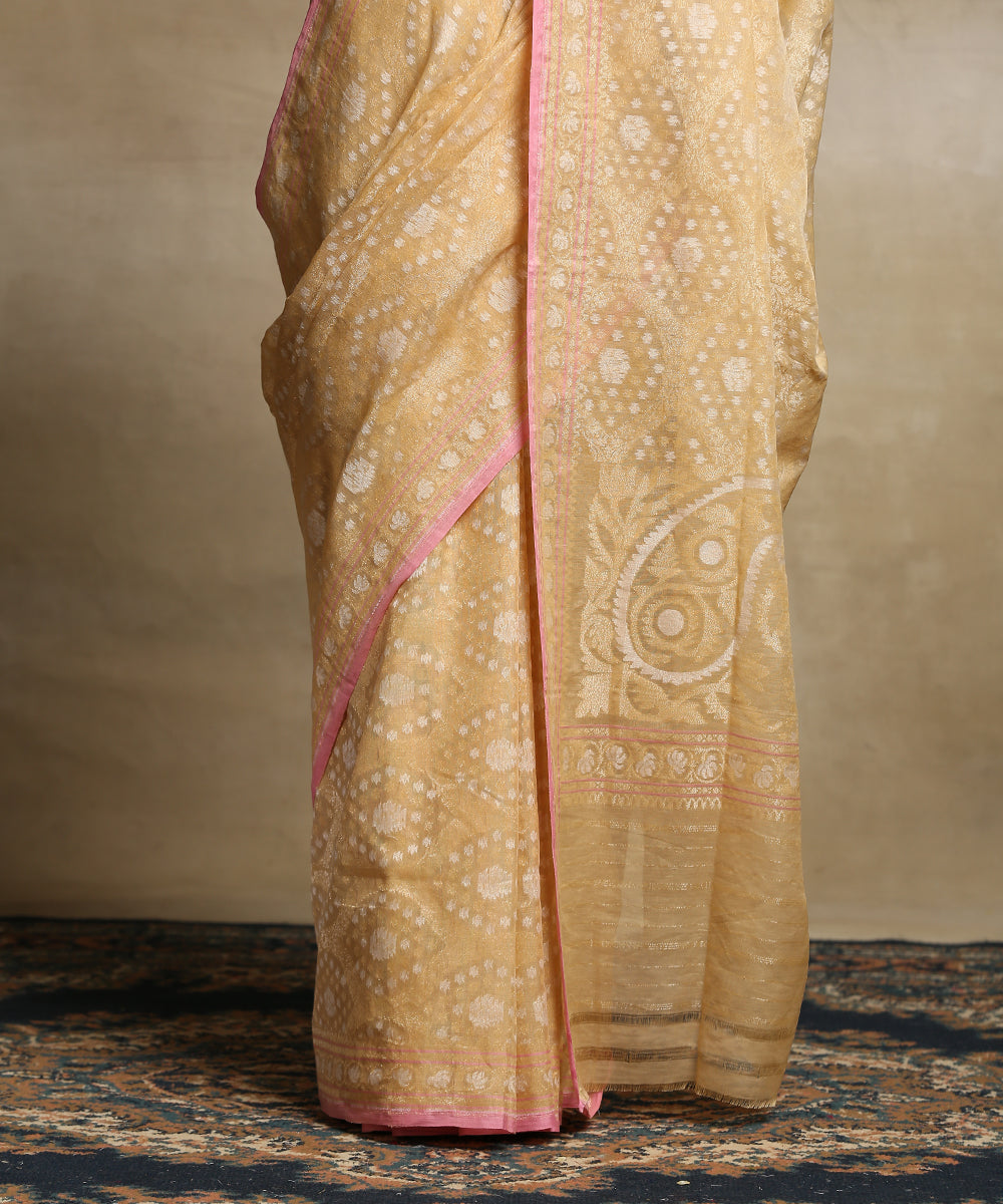 Handloom_Beige_Pure_Cotton_Banarasi_Jamdani_Saree_With_Paisley_Pallu_WeaverStory_04