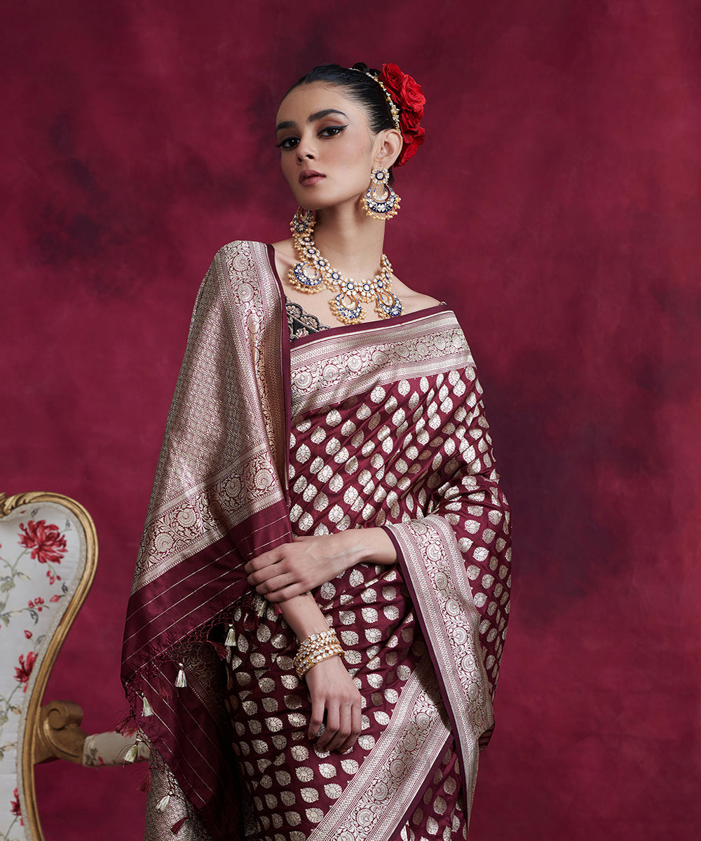 Handloom_Wine_Traditional_Mughal_Boota_Pure_Katan_Silk_Banarasi_Saree_WeaverStory_01