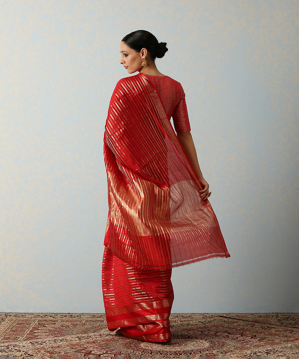 Maroon_Handloom_Katan_Silk_Banarasi_Saree_With_Horizontal_Stripes_WeaverStory_03