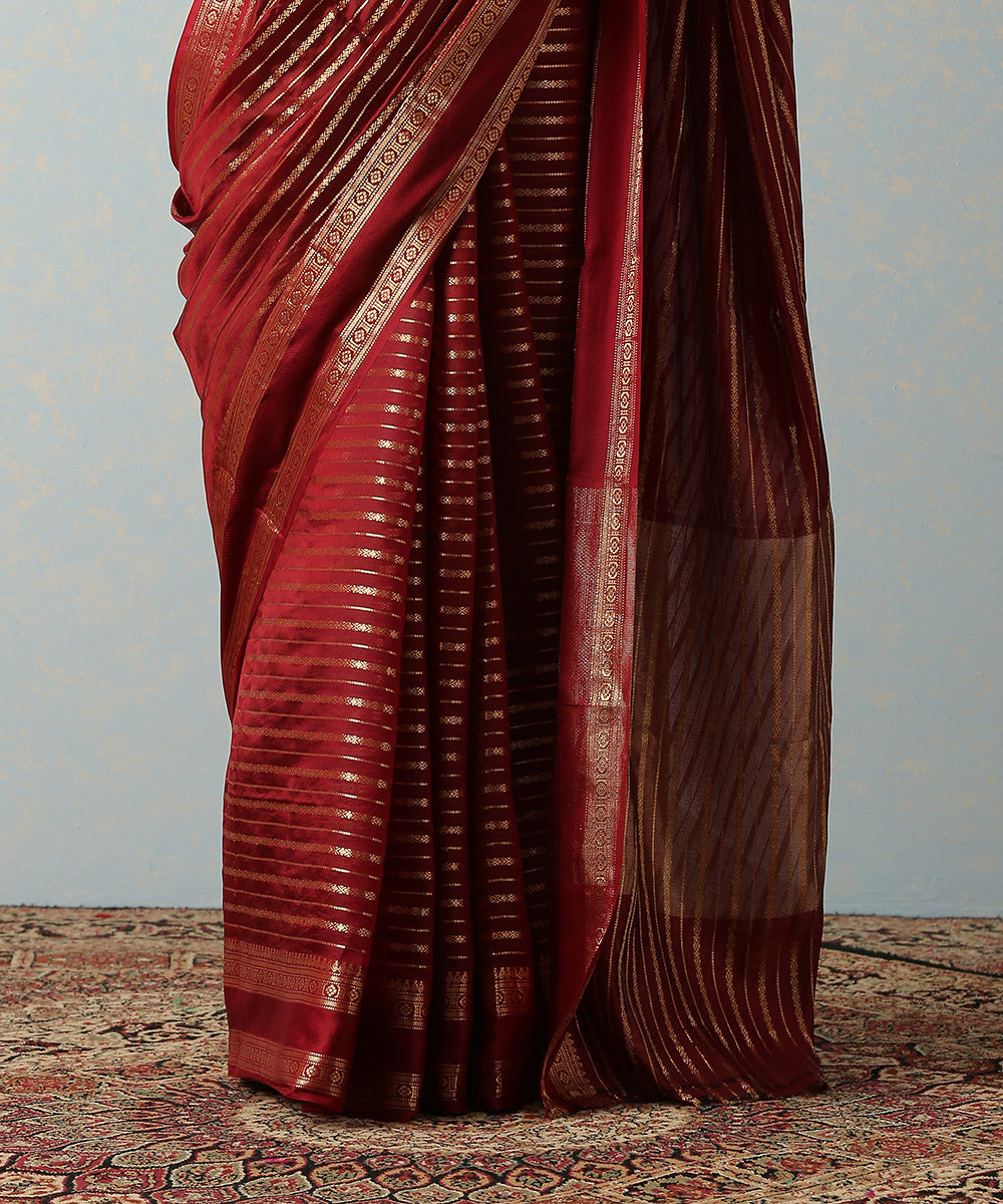 Wine_Handloom_Katan_Silk_Banarasi_Saree_With_Horizontal_Stripes_WeaverStory_04