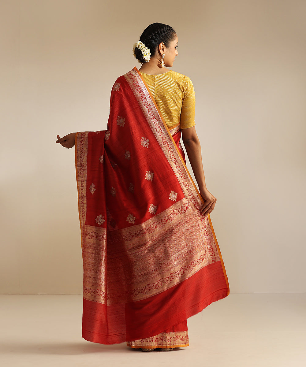Handloom_Red_Tusser_Silk_Banarasi_Saree_With_Kadhwa_Boota_WeaverStory_03