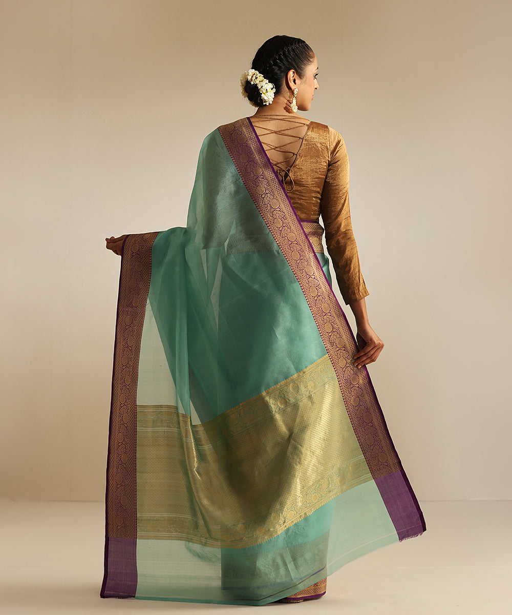 Sea_Green_Handloom_Pure_Kora_Silk_Tanchoi_Banarasi_Saree_With_Purple_Kadhwa_Border_WeaverStory_03