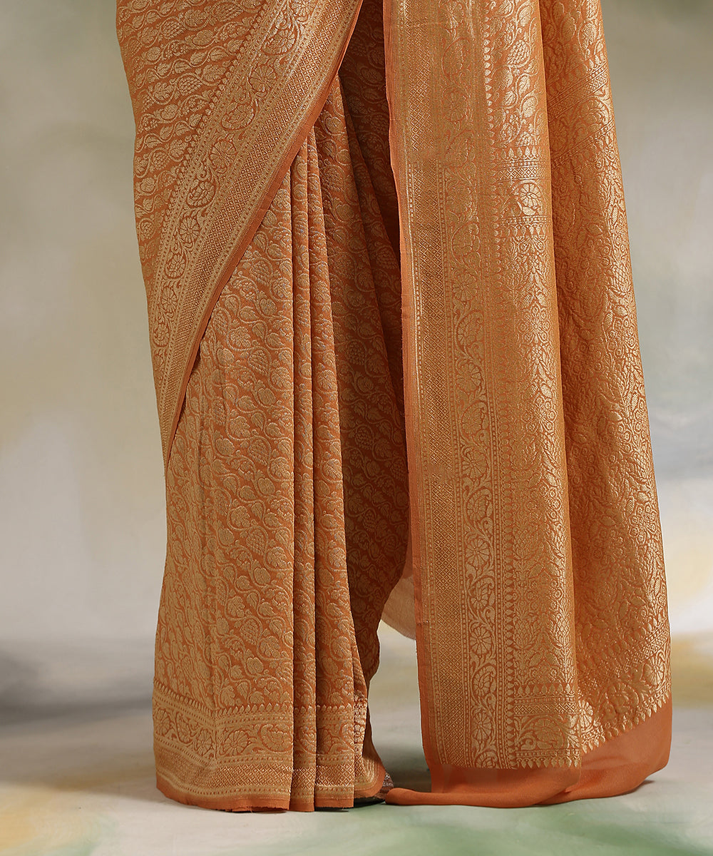 Peach_Handloom_Pure_Tissue_Georgette_Banarasi_Saree_WeaverStory_04