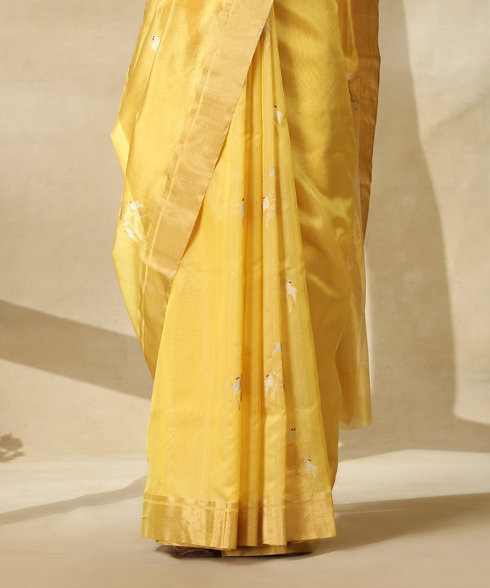 Golden_Yellow_Handloom_Kora_Chanderi_Saree_With_Gold_And_Silver_Zari_Boota_WeaverStory_04