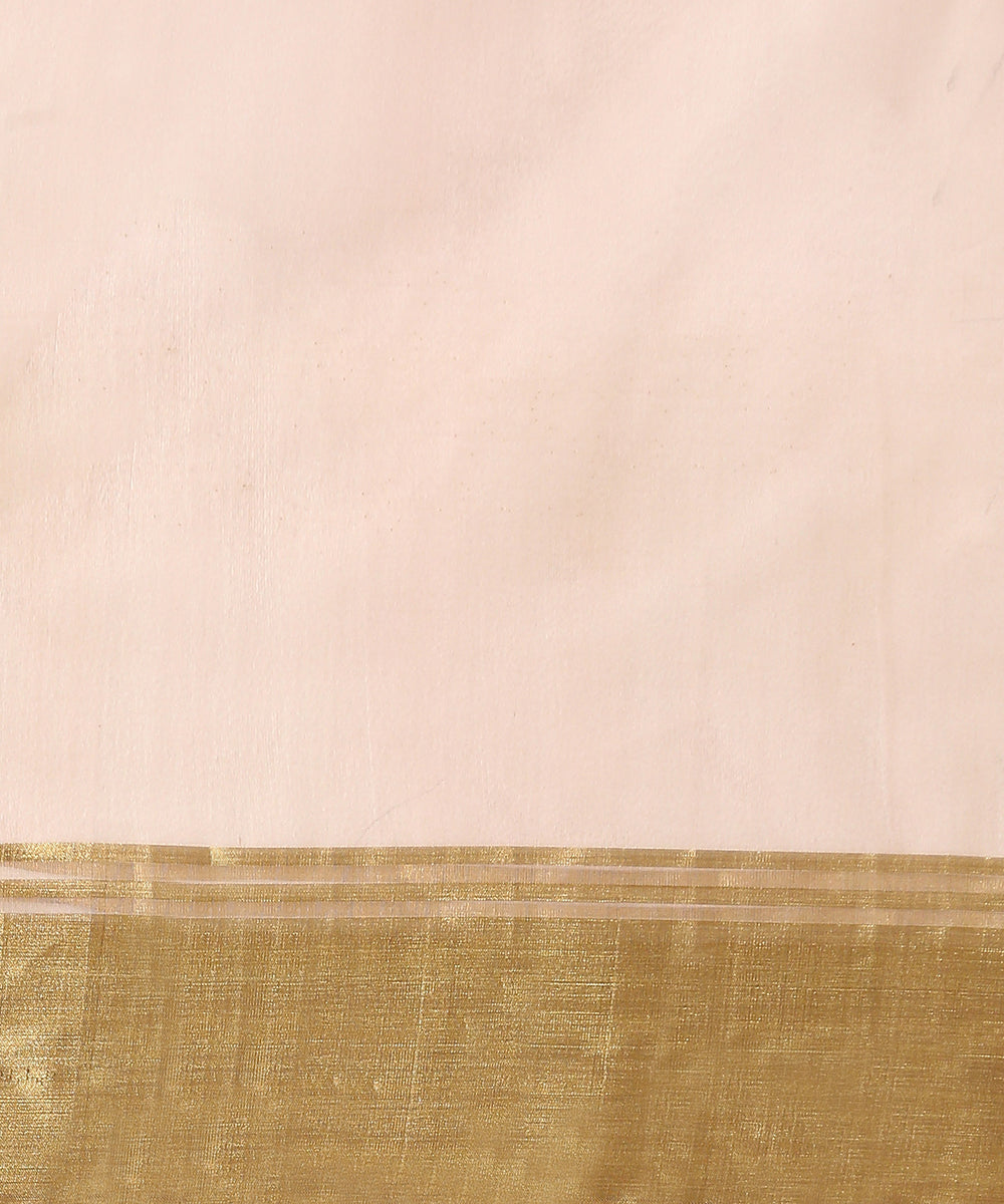 Handloom_Pink_Kora_Chanderi_Saree_With_Gold_And_Silver_Zari_Boota_WeaverStory_05