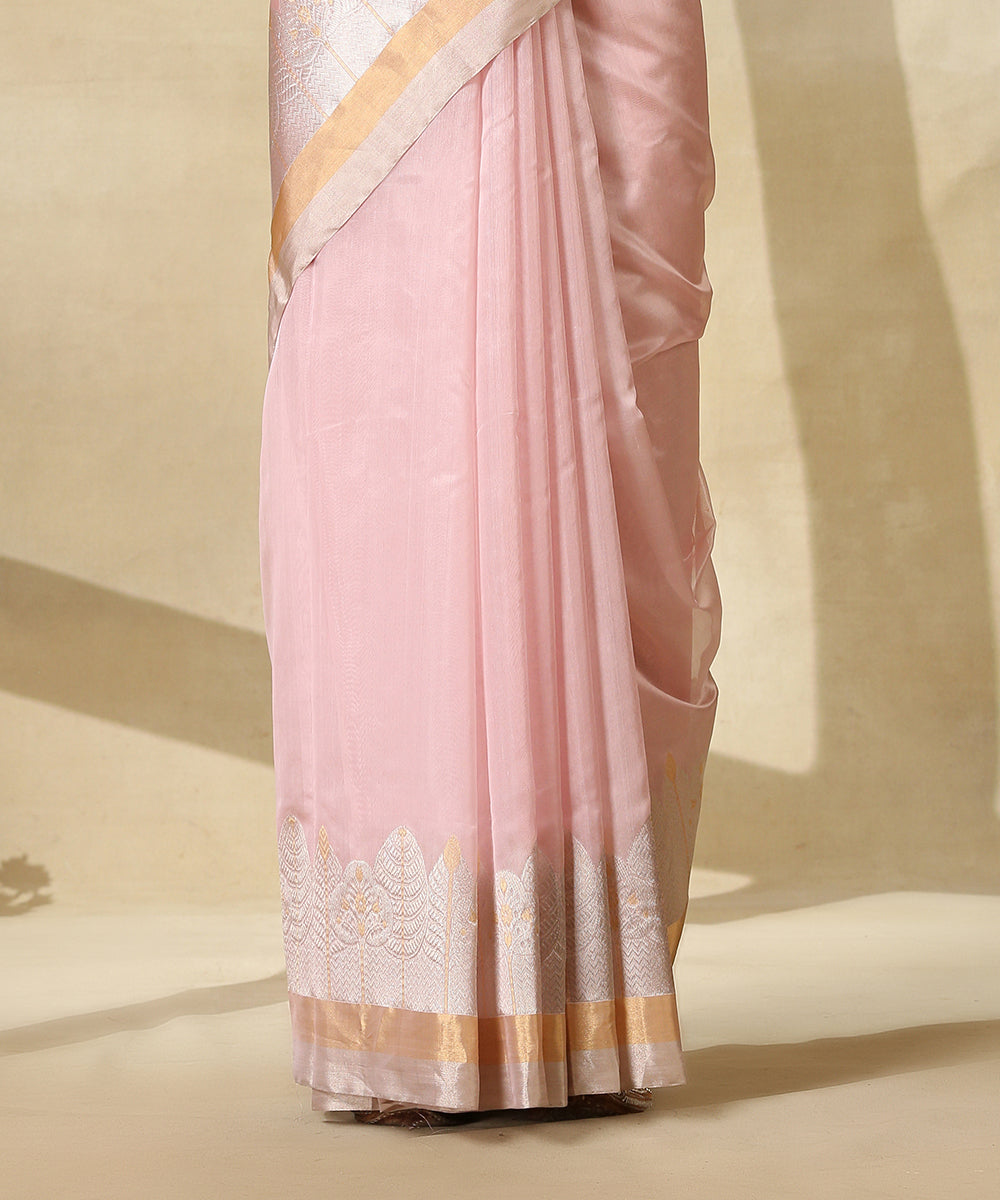 Soft_Pink_Handloom_Chanderi_Silk_Saree_With_Broad_Silver_Zari_Border_WeaverStory_04