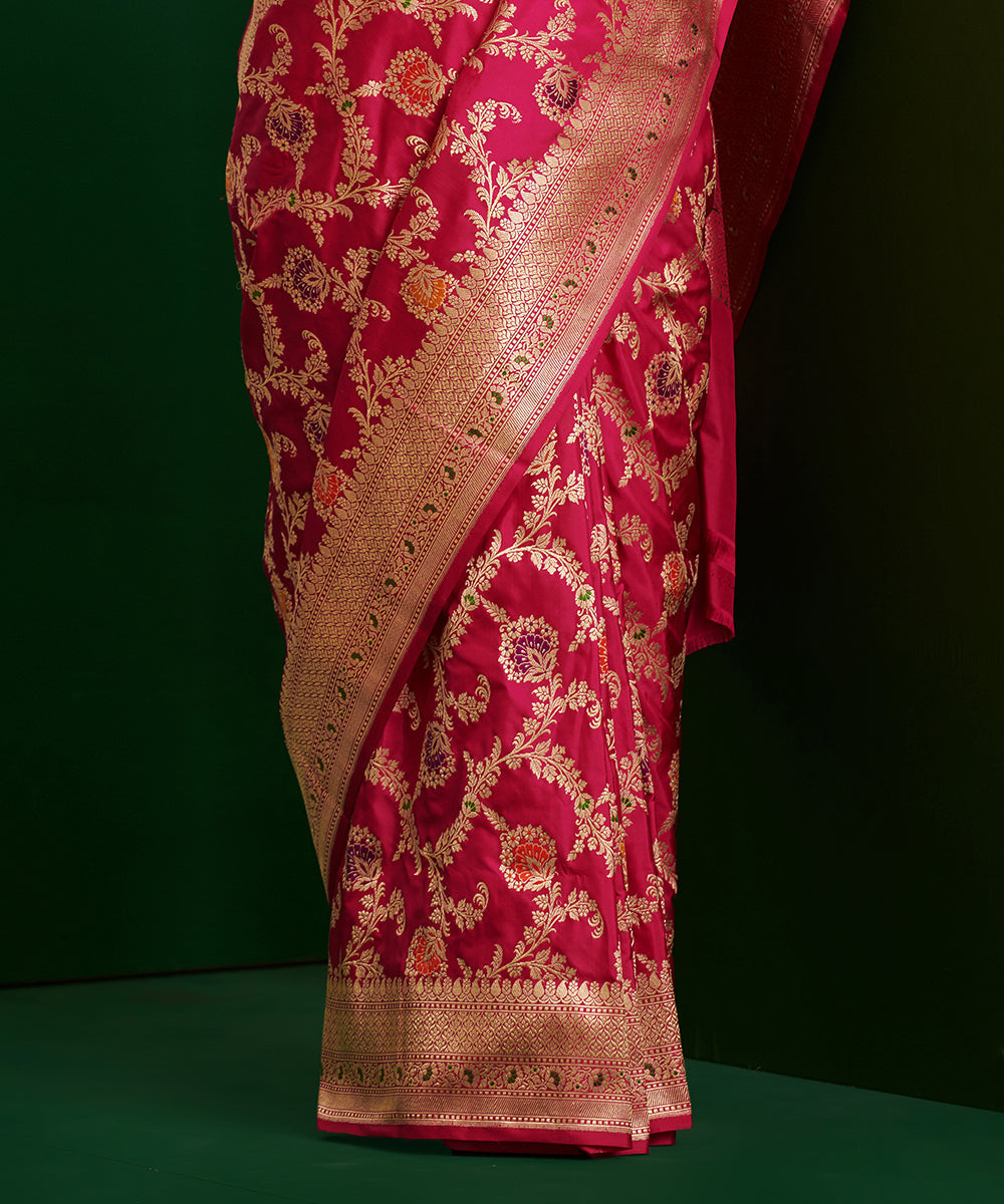 Rani_Pink_Handloom_Pure_Katan_Silk_Banarasi_Jangla_Saree_With_Meenakari_WeaverStory_04