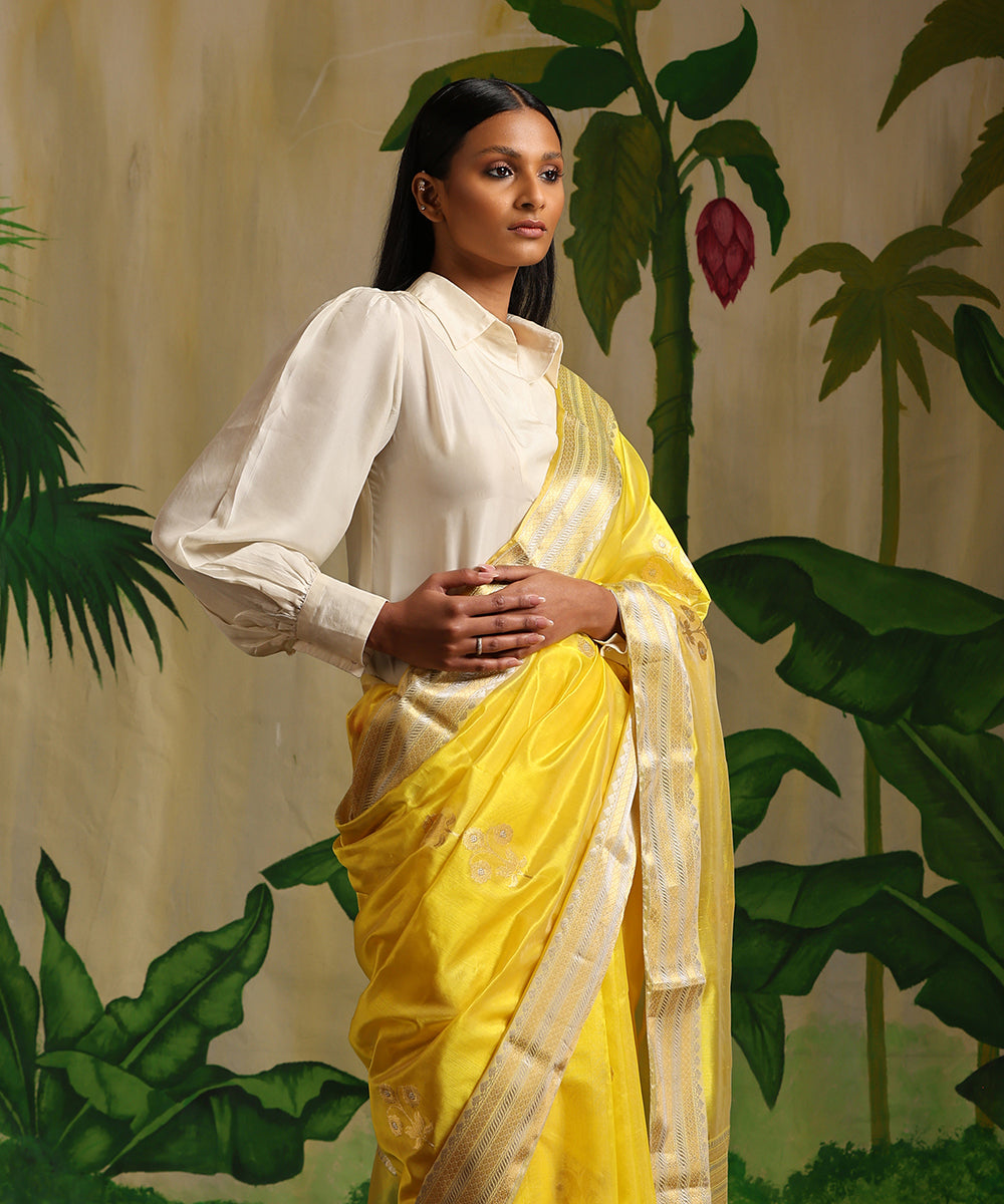 Yellow_Handloom_Chanderi_Silk_Saree_With_Three_Flower_Motif_WeaverStory_01
