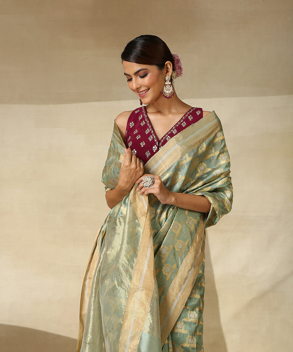 Light_Green_Handloom_Pure_Chanderi_Silk_Saree_With_Sunflower_Motifs_WeaverStory_01