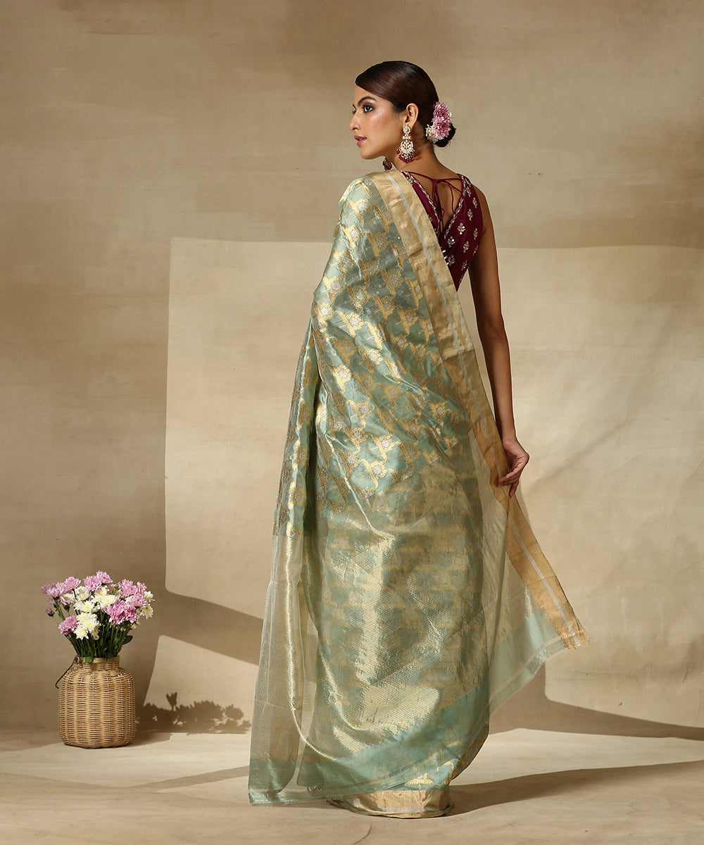 Light_Green_Handloom_Pure_Chanderi_Silk_Saree_With_Sunflower_Motifs_WeaverStory_03
