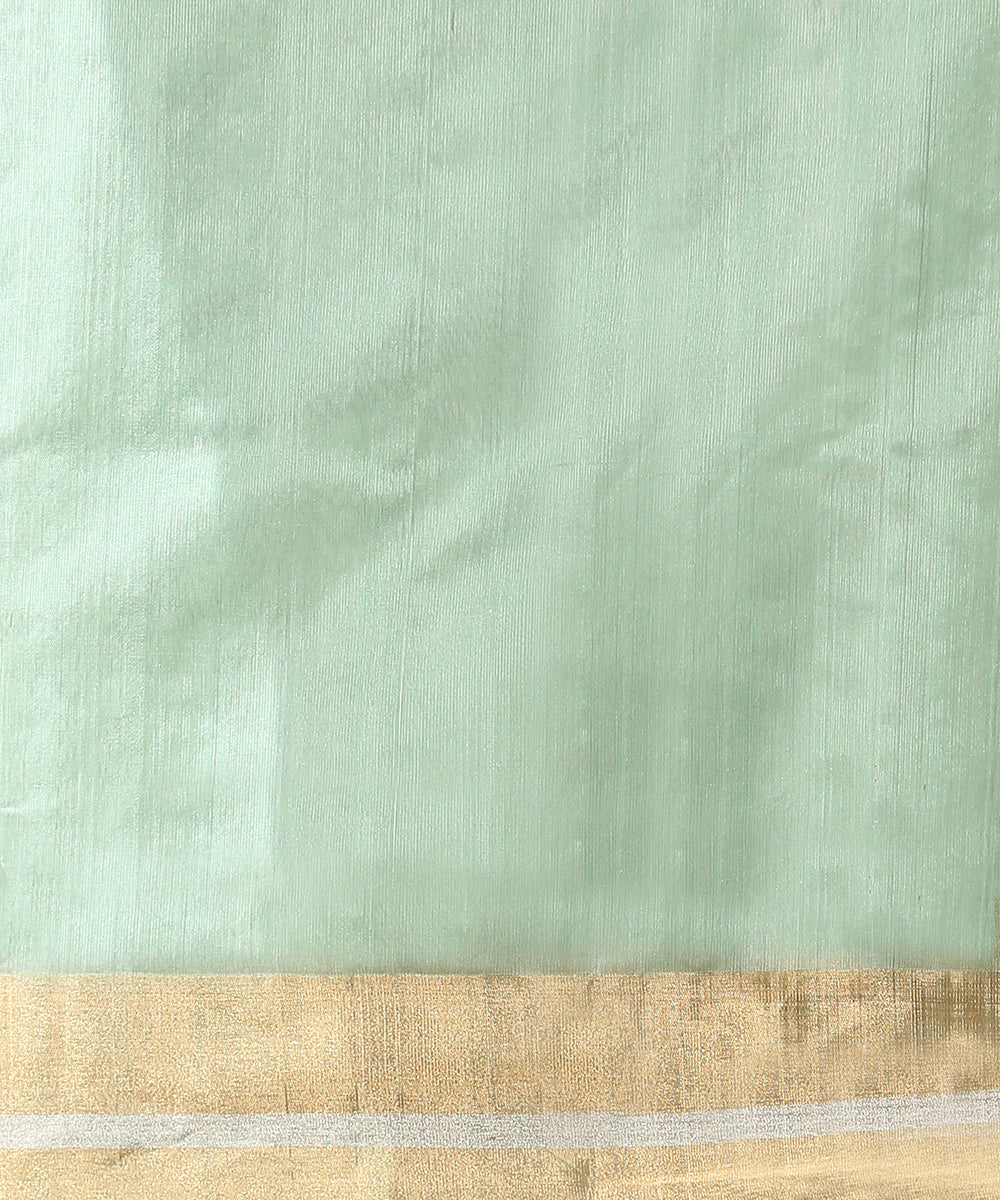 Light_Green_Handloom_Pure_Chanderi_Silk_Saree_With_Sunflower_Motifs_WeaverStory_05