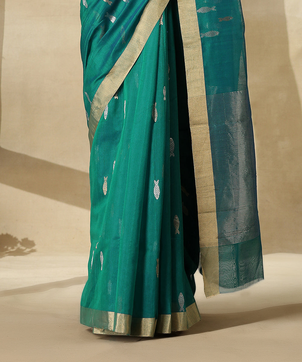 Handloom_Peacock_Blue_Cotton_Silk_Chanderi_Saree_With_Gold_And_Silver_Zari_Fish_Motifs_WeaverStory_04