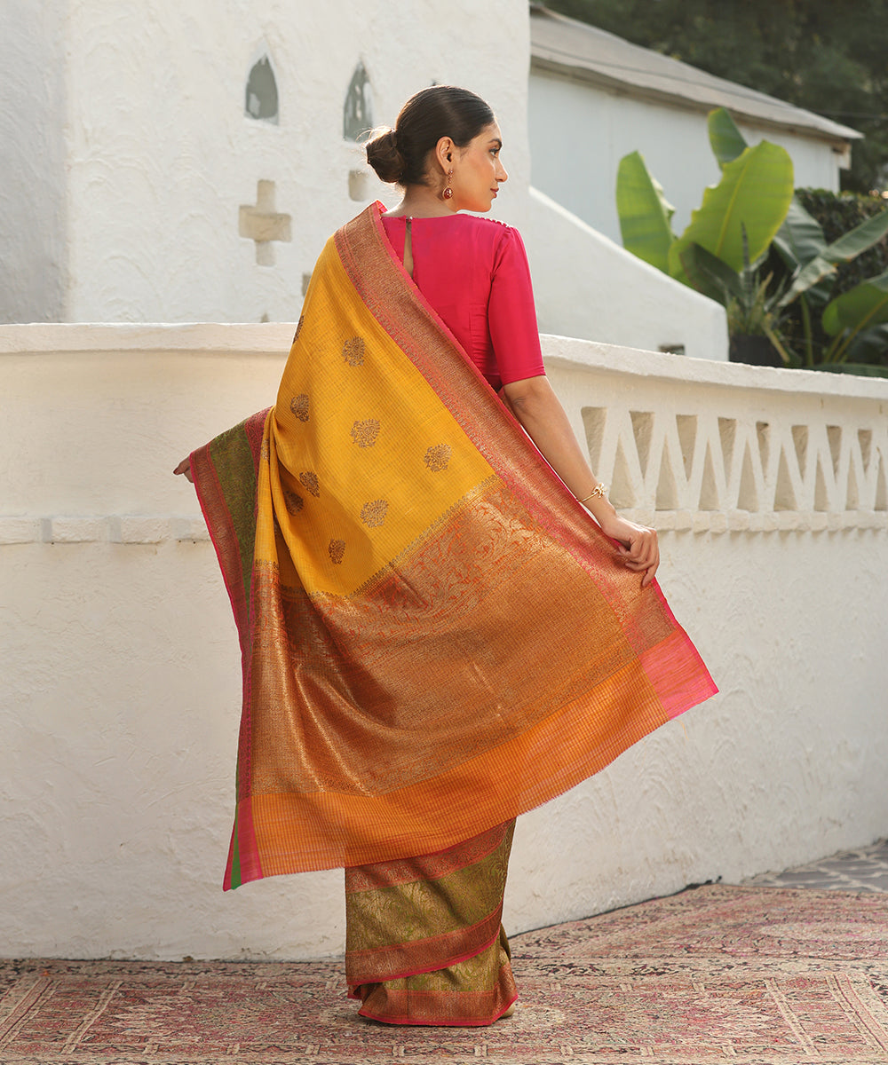 Yellow_Handloom_Dupion_Silk_Banarasi_Saree_With_Broad_Zari_Pink_Border_WeaverStory_03