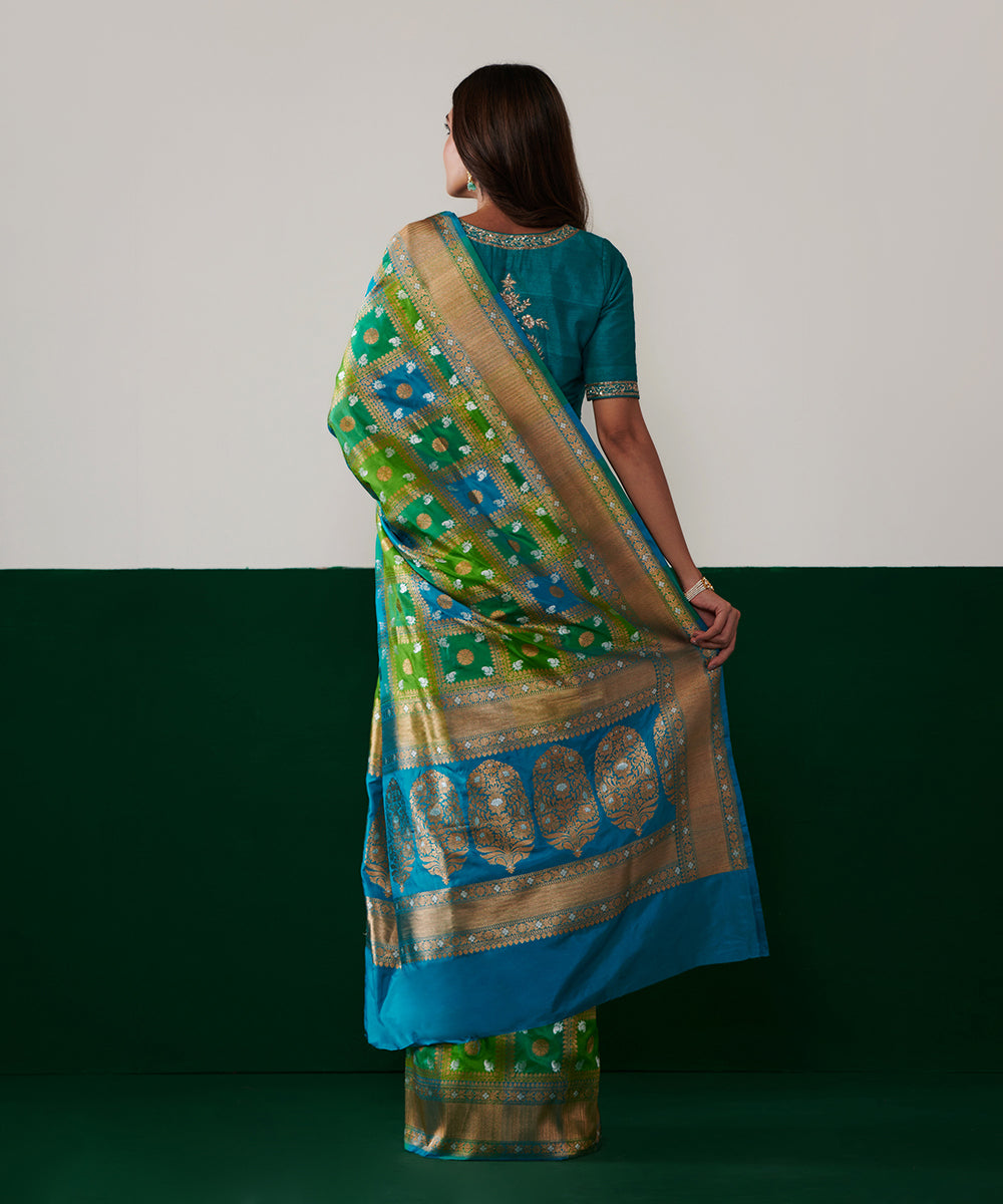 Blue_And_Green_Handloom_Pure_Katan_Silk_Rangkaat_Banarasi_Saree_WeaverStory_03