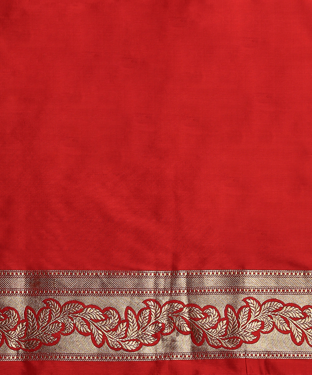 Handloom_Red_Pure_Katan_Silk_Kimkhab_Banarasi_Saree_With_Flamingo_WeaverStory_05