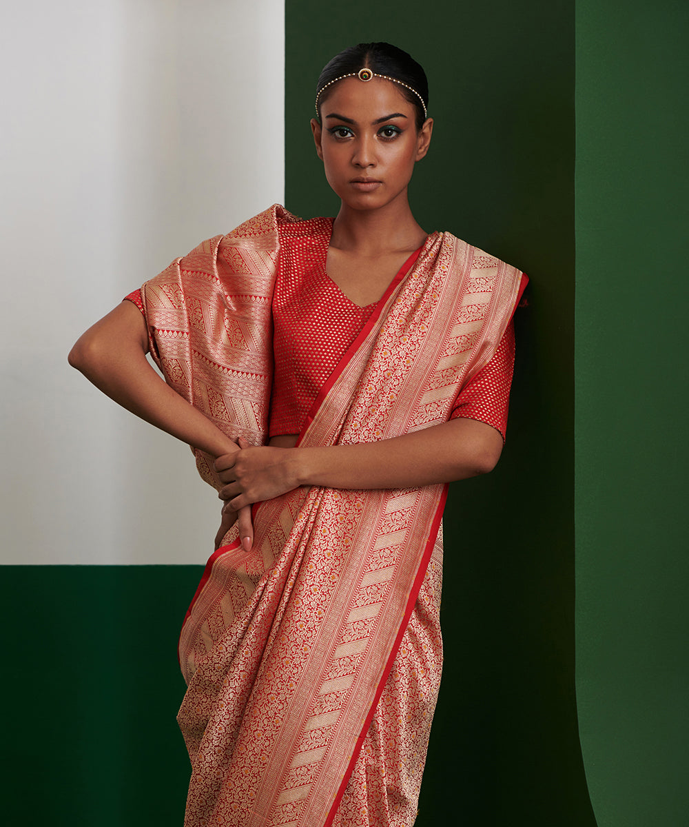 Handloom_Red_Pure_Katan_Silk_Kimkhab_Banarasi_Saree_With_Aada_Border_WeaverStory_01