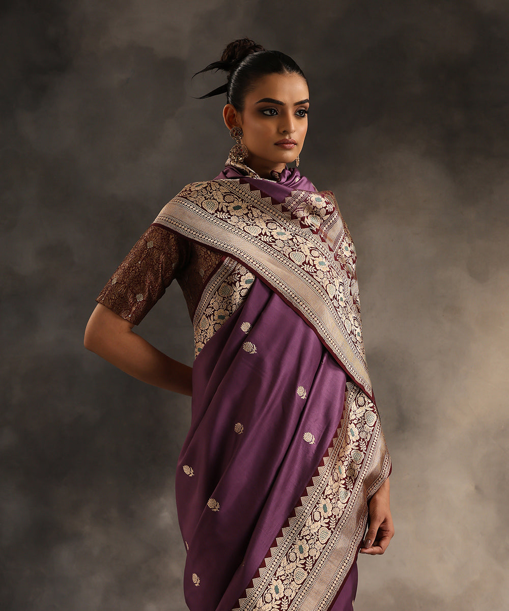 Handloom_Purple_Pure_Katan_Silk_Banarasi_Saree_With_Kadhwa_Border_WeaverStory_01