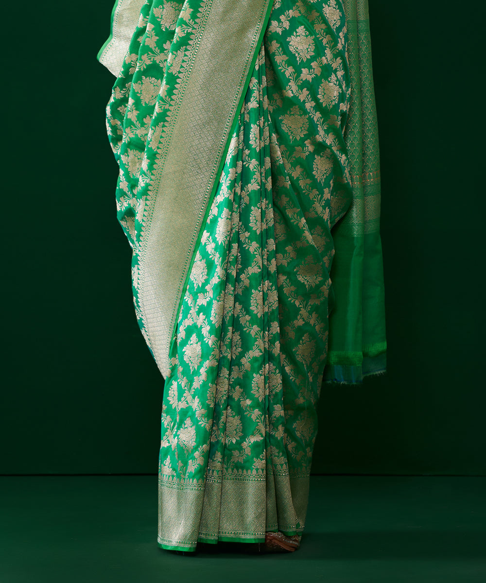 Aqua_Green_Handloom_Pure_Katan_Silk_Banarasi_Saree_With_Sona_Rupa_Jaal_WeaverStory_04