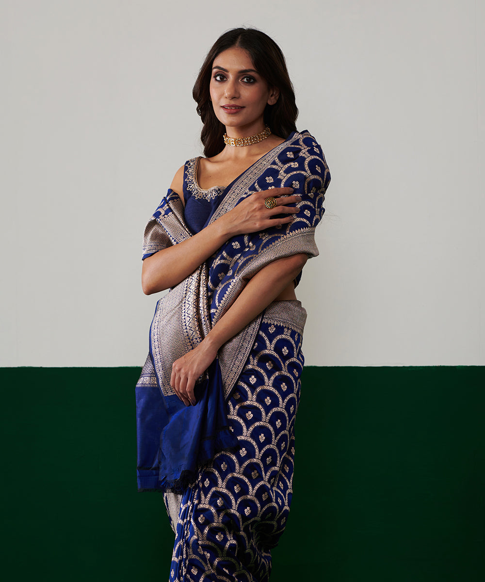 Handloom_Dark_Blue_Pure_Katan_Silk_Banarasi_Jangla_Saree_With_Cutwork_Weave_WeaverStory_01
