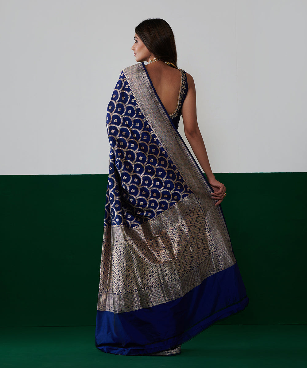 Handloom_Dark_Blue_Pure_Katan_Silk_Banarasi_Jangla_Saree_With_Cutwork_Weave_WeaverStory_03