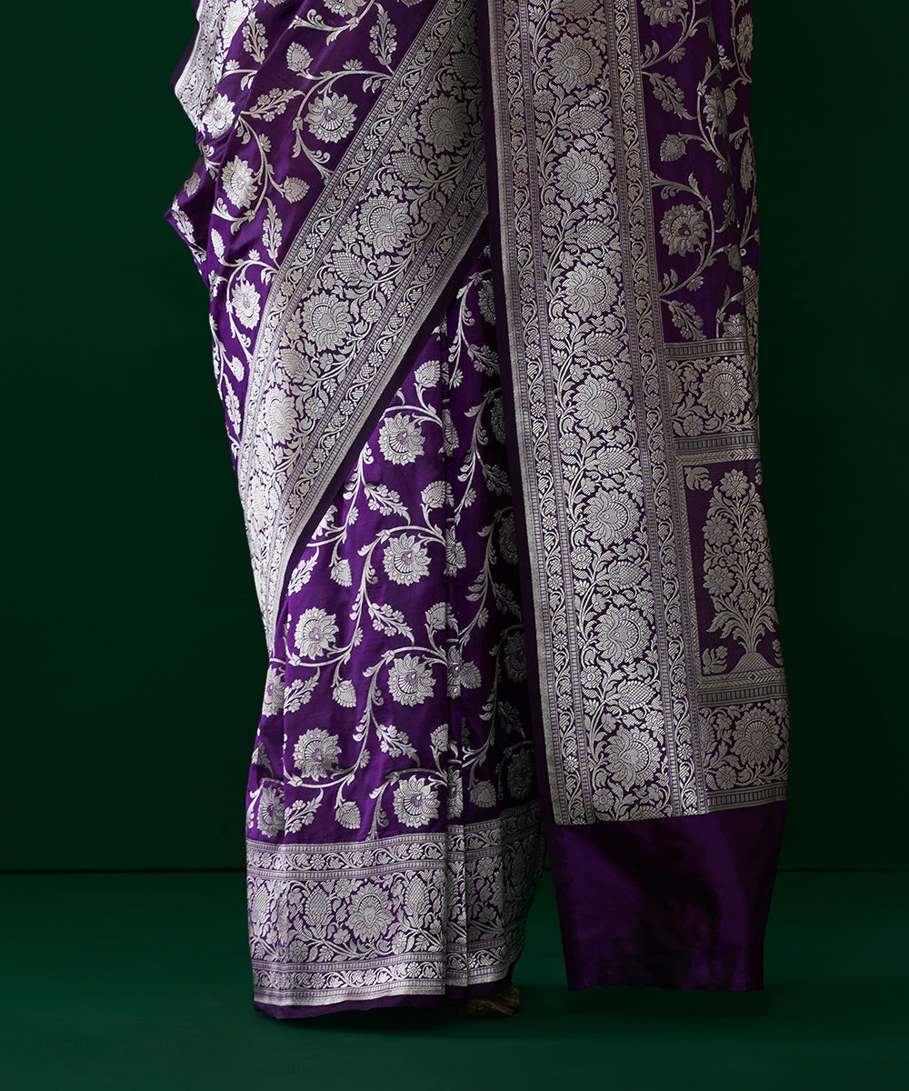 Handloom_Purple_Pure_Katan_Silk_Banarasi_Saree_With_Cutwork_Booti_WeaverStory_04