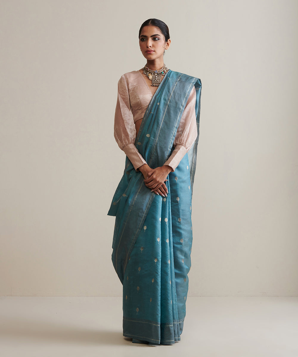 Pigeon_Blue_Handloom_Chanderi_Silk_Saree_With_Silver_Zari_Booti_WeaverStory_02