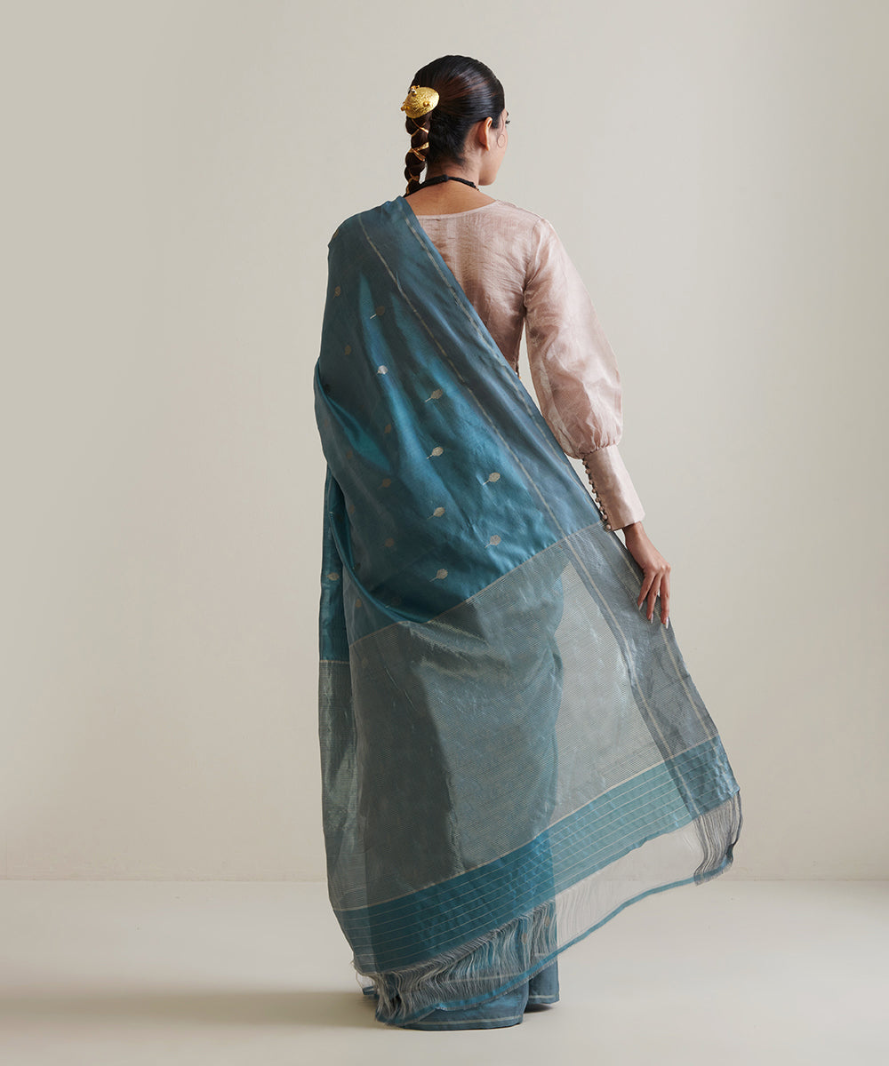 Pigeon_Blue_Handloom_Chanderi_Silk_Saree_With_Silver_Zari_Booti_WeaverStory_03