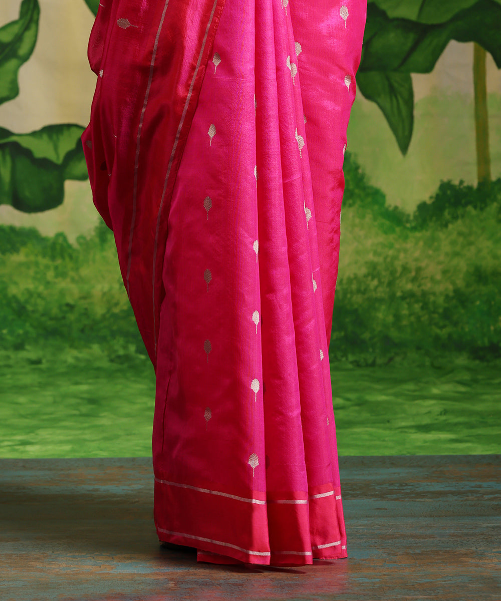 Handloom_Hot_Pink_Pure_Chanderi_Silk_Saree_With_Silver_Zari_Booti_WeaverStory_04