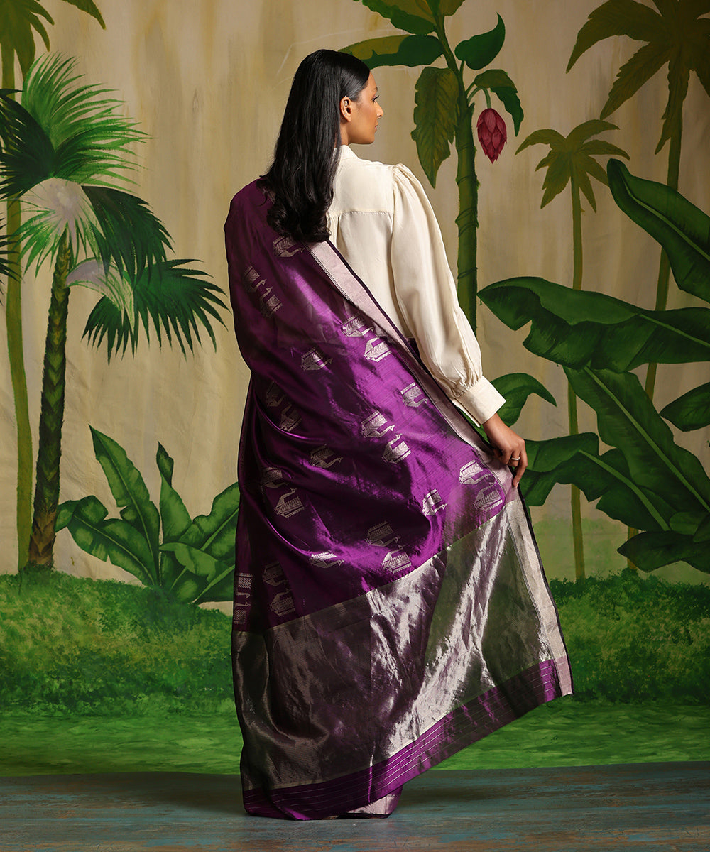 Handloom_PurplePure_Chanderi_Silk_Saree_With_Silver_Zari_Peacock_Motif_WeaverStory_03