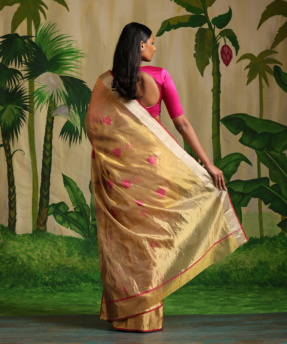 Molten_Gold_Handloom_Pure_Chanderi_Silk_Saree_With_Broad_Zari_Border_WeaverStory_03