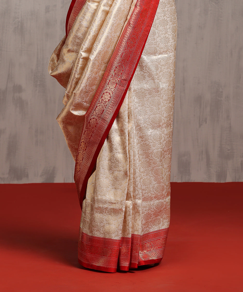 Offwhite_And_Gold_Handloom_Pure_Katan_Silk_Kimkhab_Banarasi_Saree_WeaverStory_04