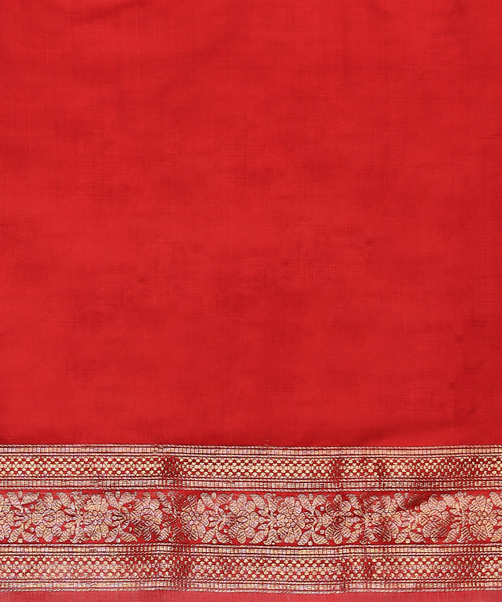 Offwhite_And_Gold_Handloom_Pure_Katan_Silk_Kimkhab_Banarasi_Saree_WeaverStory_05