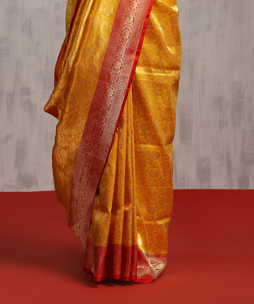 Handloom_Yellow_And_Gold_Pure_Katan_Silk_Kimkhab_Banarasi_Saree_WeaverStory_04
