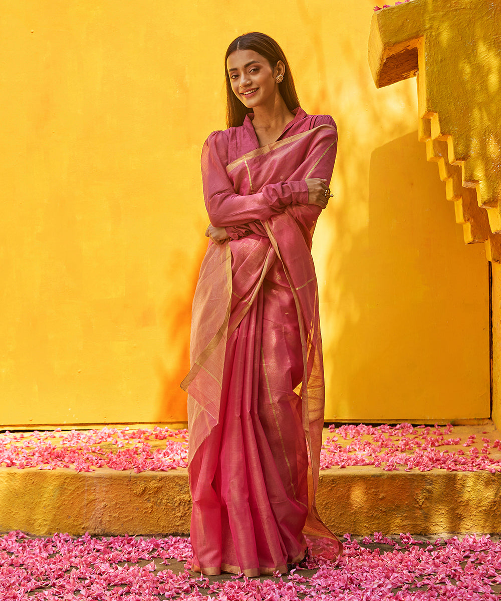 Rose_Gold_Handloom_Tissue_ChanderiSaree_With_Small_Gold_Zari_Border_WeaverStory_02
