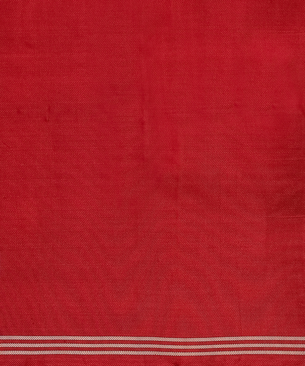 Red_And_Offwhite_Handloom_Mulberry_Silk_Patola_Saree_With_Chevron_Weave_WeaverStory_05