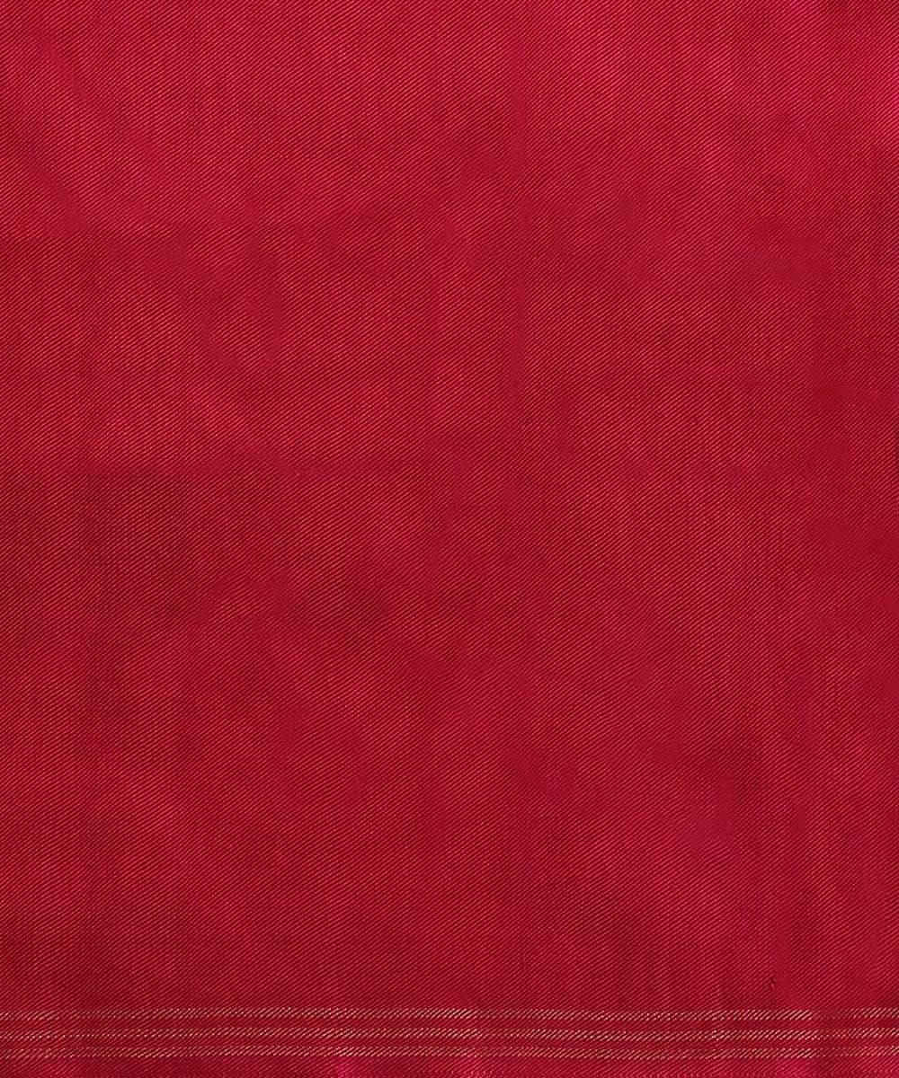 Mustard_And_Green_Mulberry_Silk_Patola_Saree_With_Pink_Border_And_Twill_Weave_WeaverStory_05