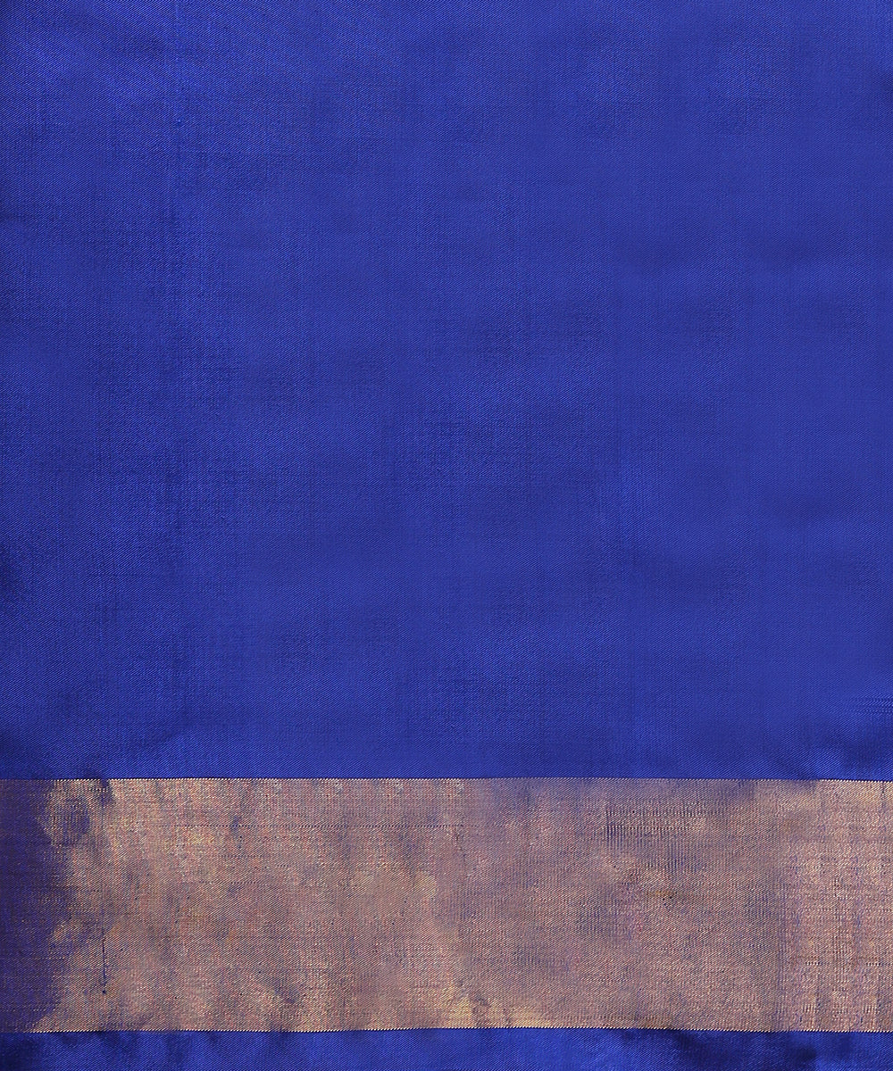 Cobalt_Blue_Handloom_Single_Ikat_Patola_Saree_With_Electric_Blue_Border_And_Pallu_WeaverStory_05