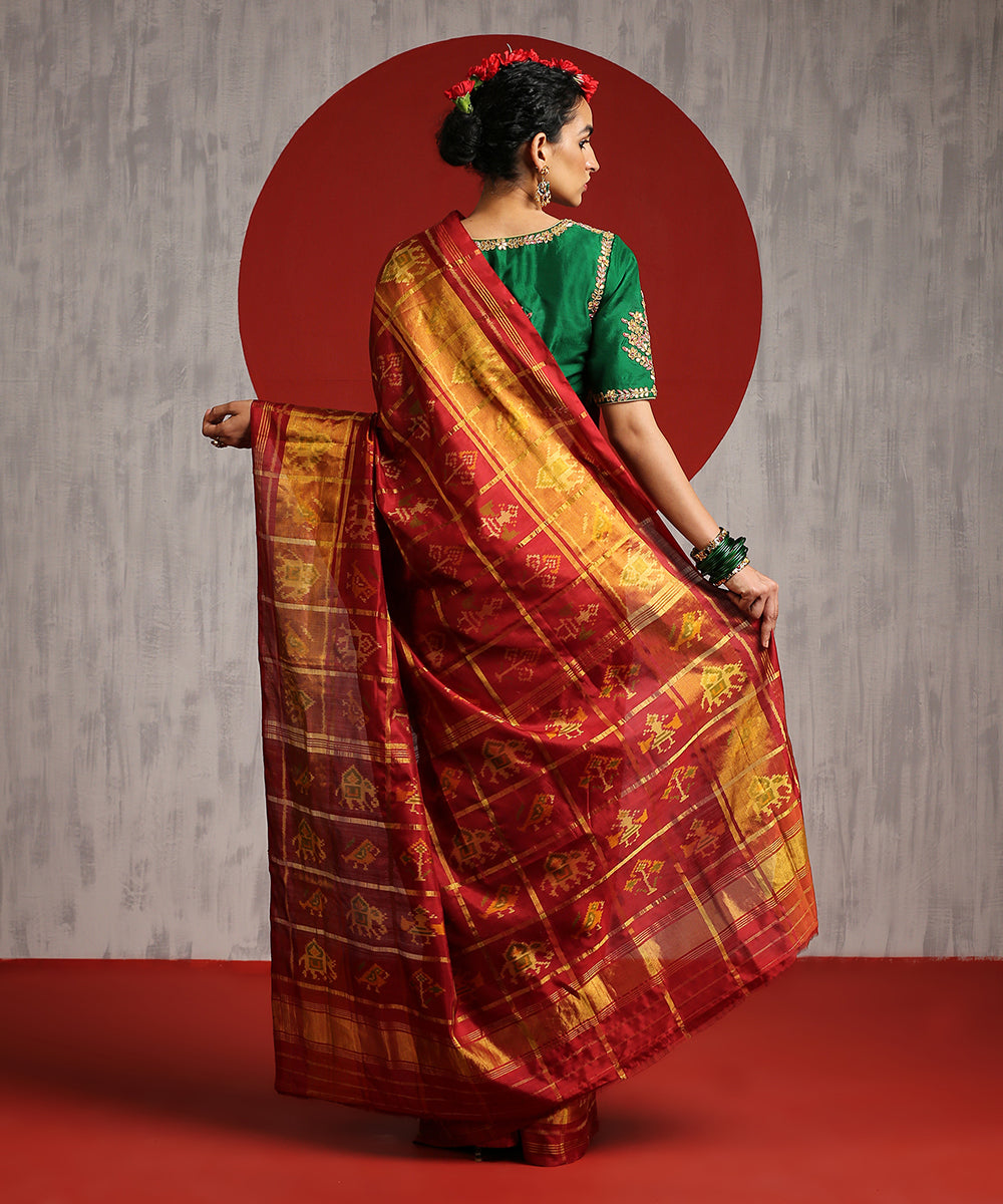 Handloom_Maroon_Mulberry_Silk_Single_Ikat_Patola_Saree_With_Checks_WeaverStory_03