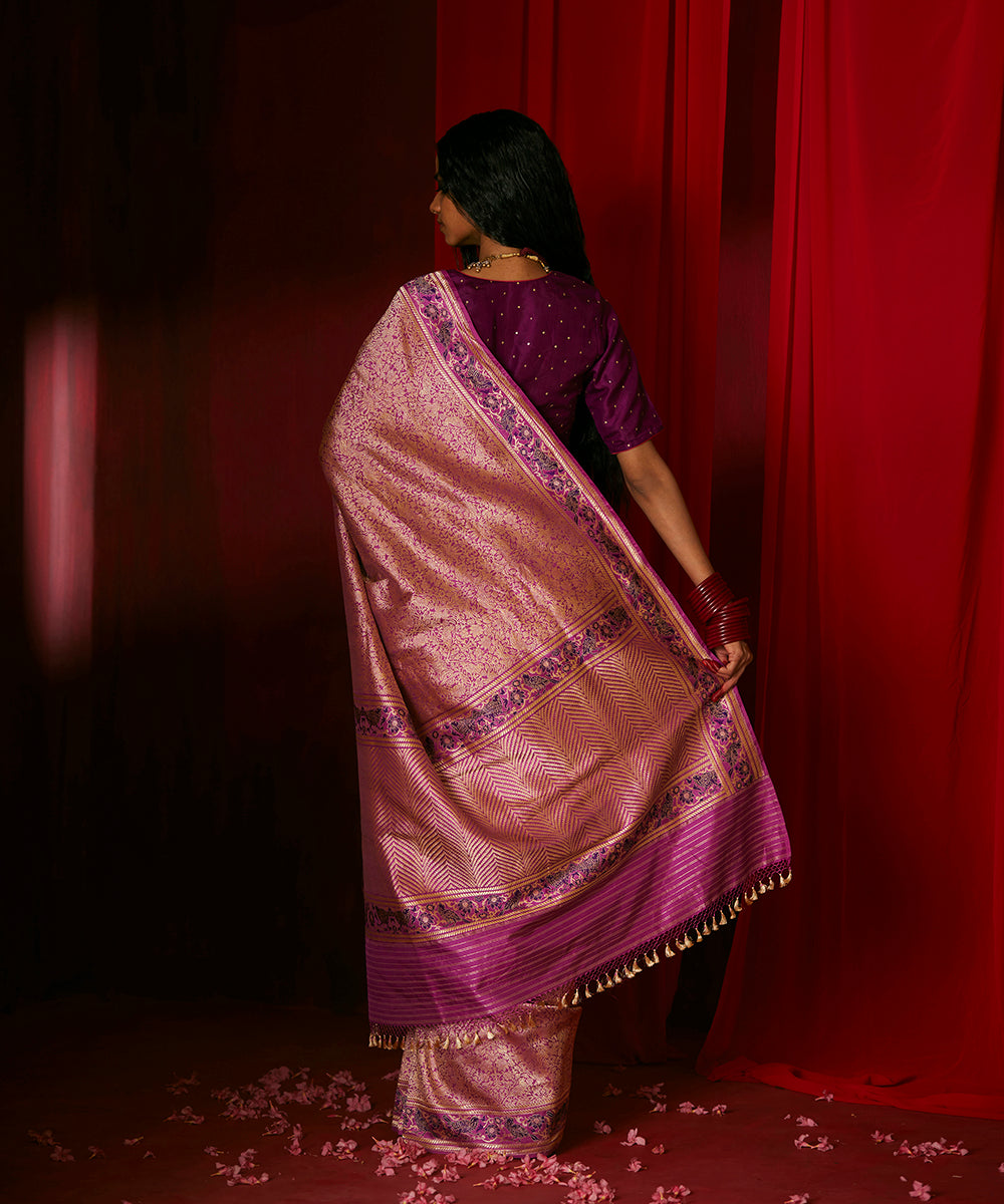Handloom_Magenta_Shikargah_Pure_Katan_Silk_Banarasi_Saree_With_Pure_Zari_WeaverStory_03