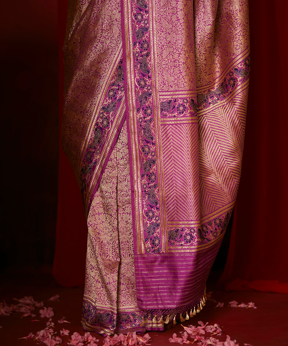 Handloom_Magenta_Shikargah_Pure_Katan_Silk_Banarasi_Saree_With_Pure_Zari_WeaverStory_04