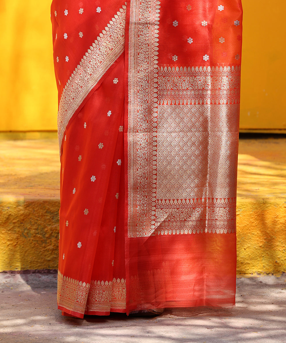 Handloom_Orange_Pure_Kora_Silk_Banarasi_Saree_With_Sona_Rupa_Zari_Booti_WeaverStory_04