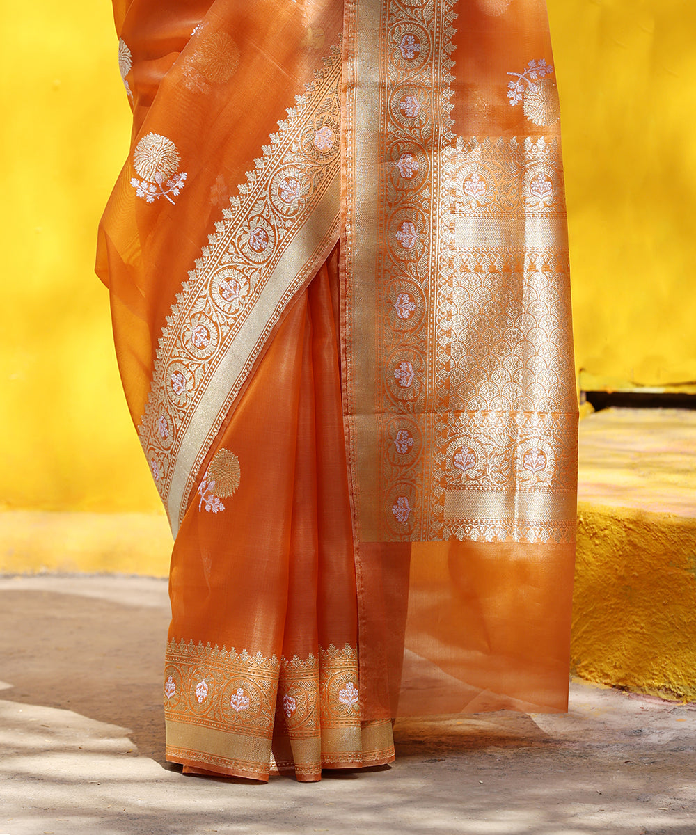 Handloom_Saffron_Pure_Kora_Silk_Banarasi_Saree_With_And_Kadhwa_Border_WeaverStory_04